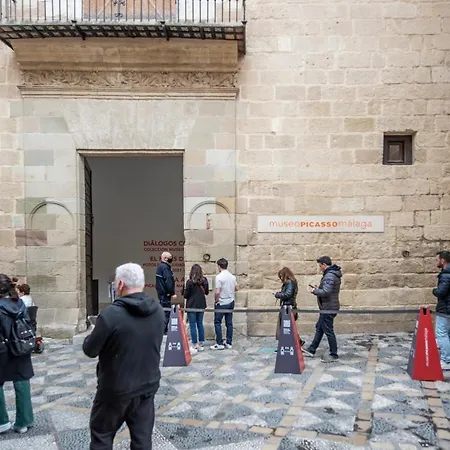 New Levante Pool & Museums Apartament Apartment *
